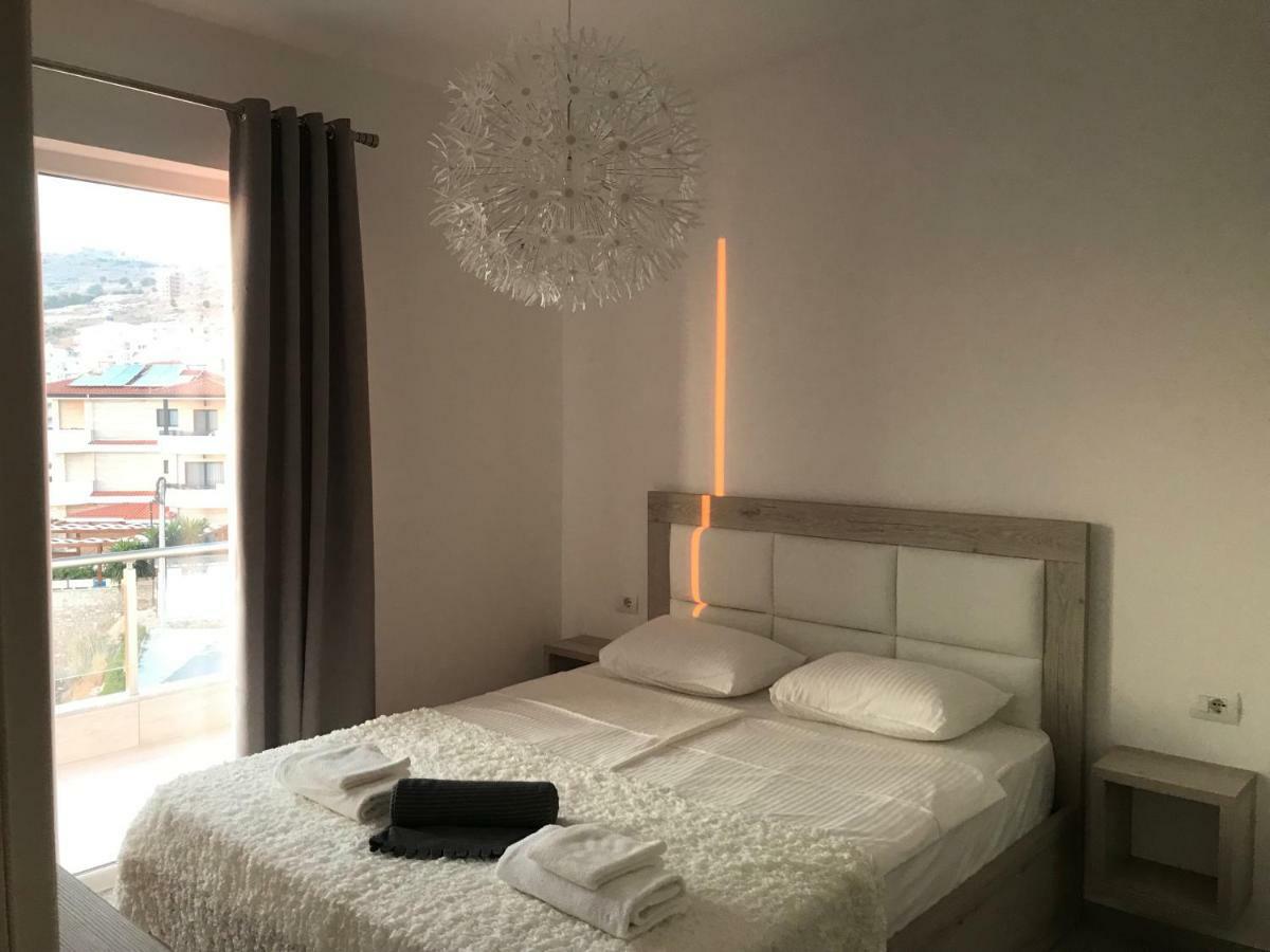 Sunset Apartment Sarande Exterior photo
